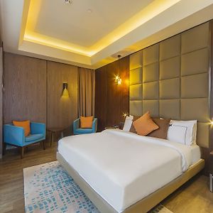 Suite met een King Size Bed op de Hoek